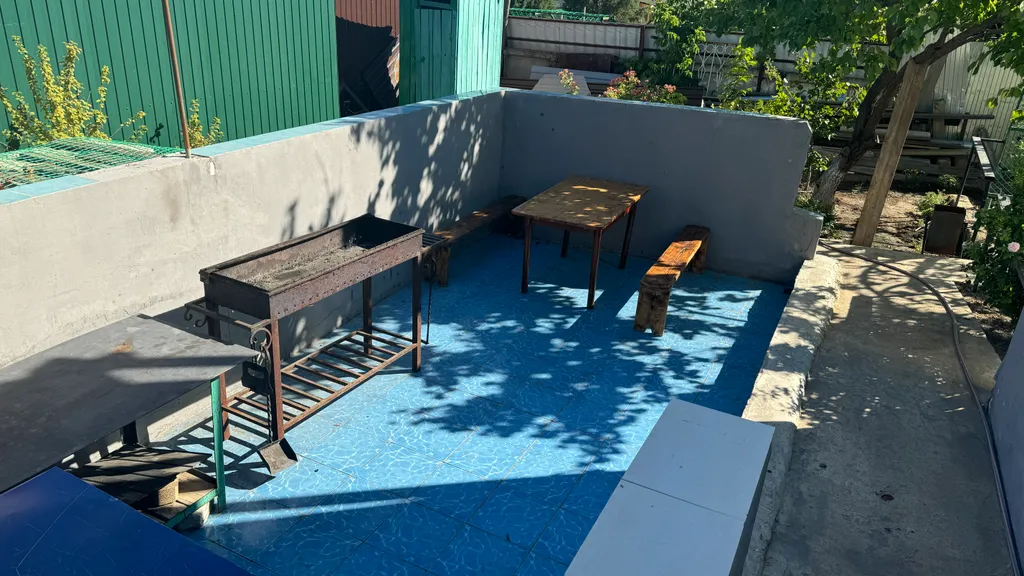 Коттедж Гостевой дом в центре города (только для проживания) — Элиста