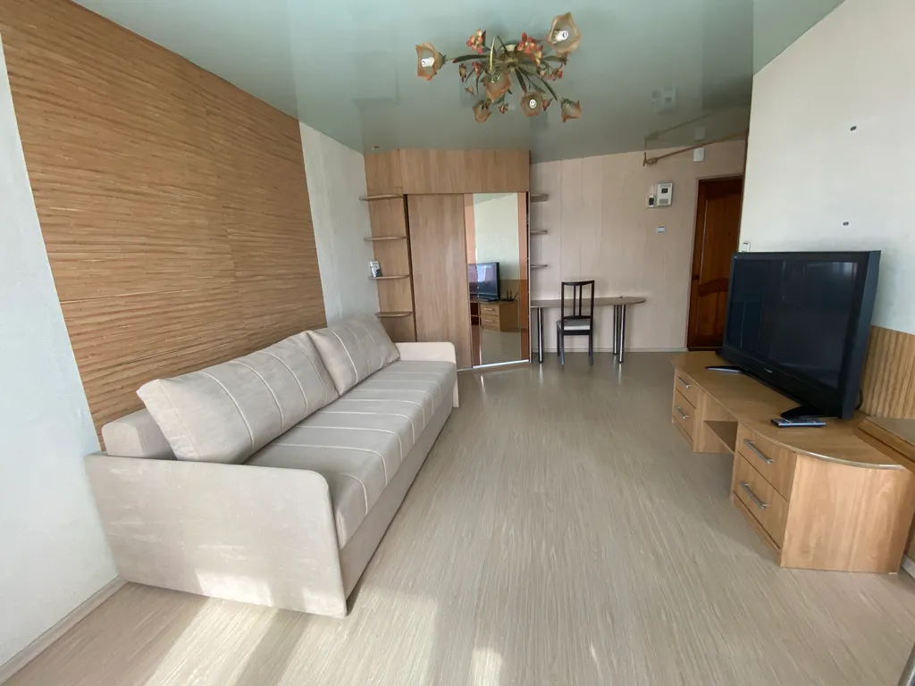 Уютная студия с видом на Волгу