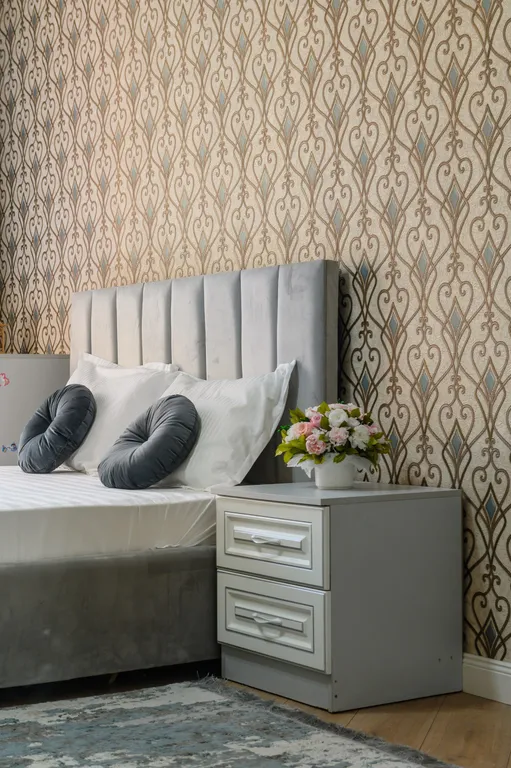 Трехкомнатная квартира с видом на горы в центре города