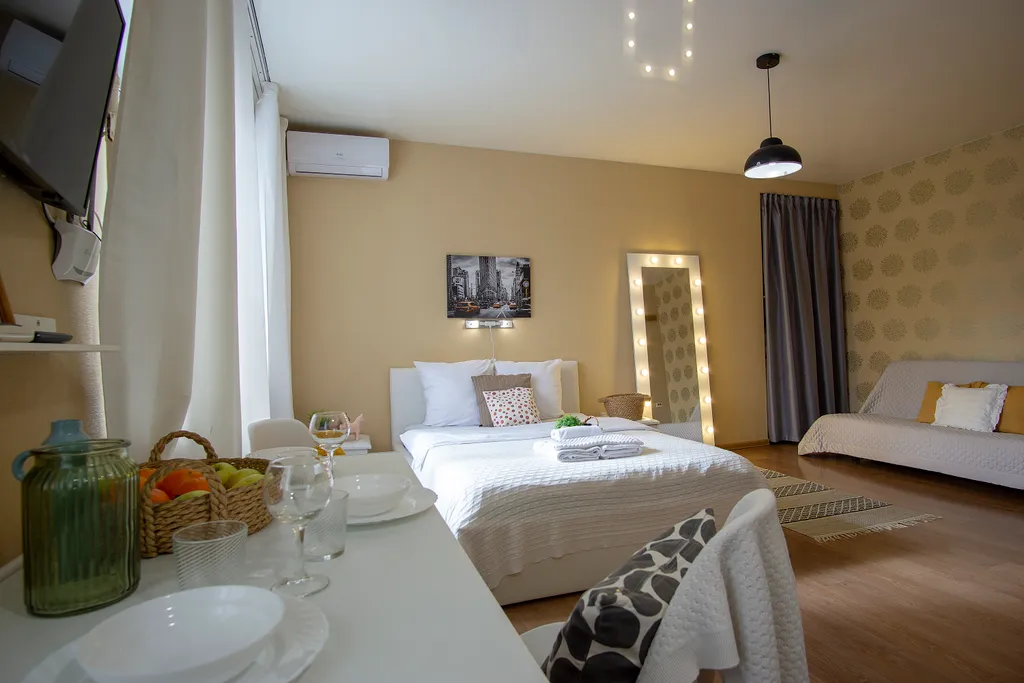 Квартира Квартира Студия в самом центре, рядом с набережной — Ярославль