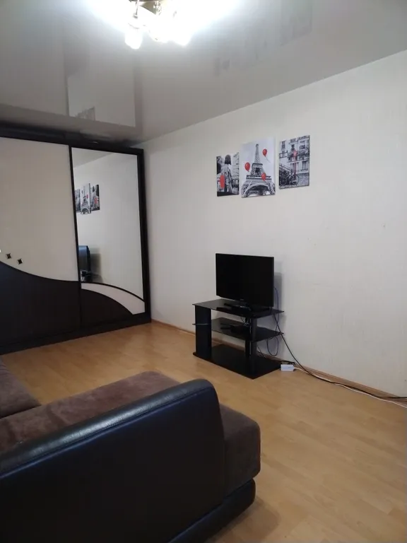 Для вас однокомнатная квартира в центре города, с красивым видом