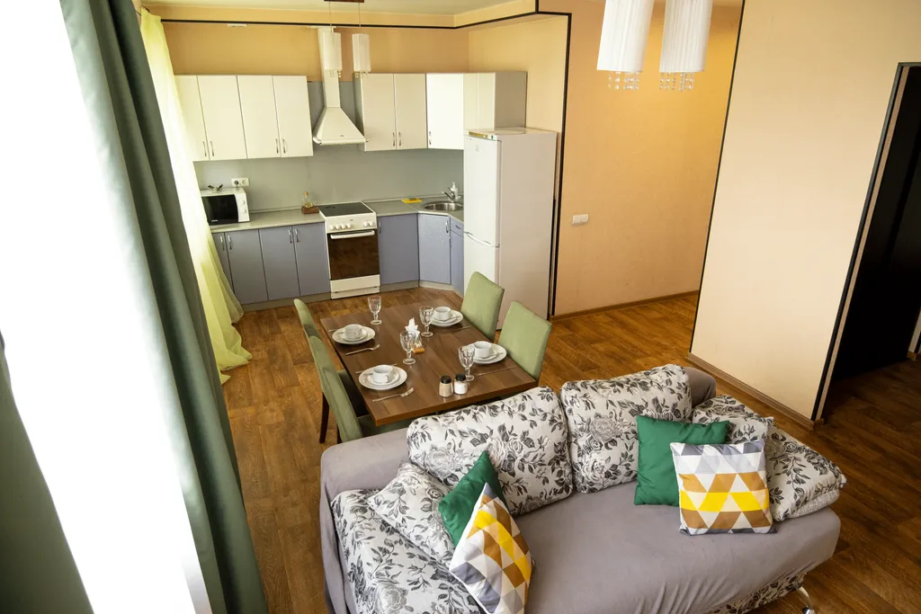 Уютная квартира с видом на проспект