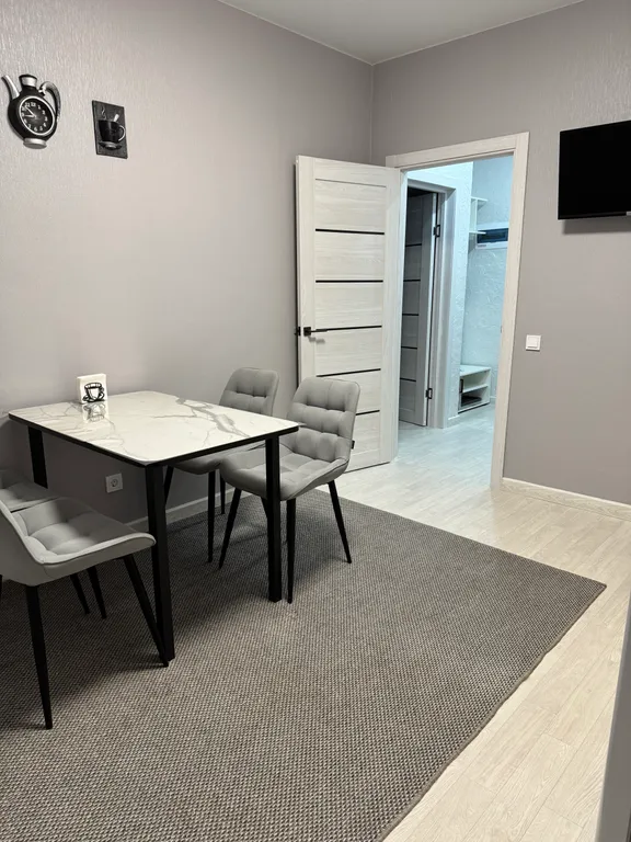 Уютная новая квартира в тихом спальном районе