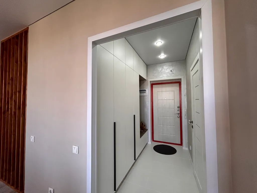 Смарт квартира в новом доме с дизайнерским  ремонтом