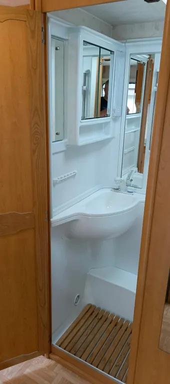 Коттедж Уютный автодом на пляже черного моря — Сочи