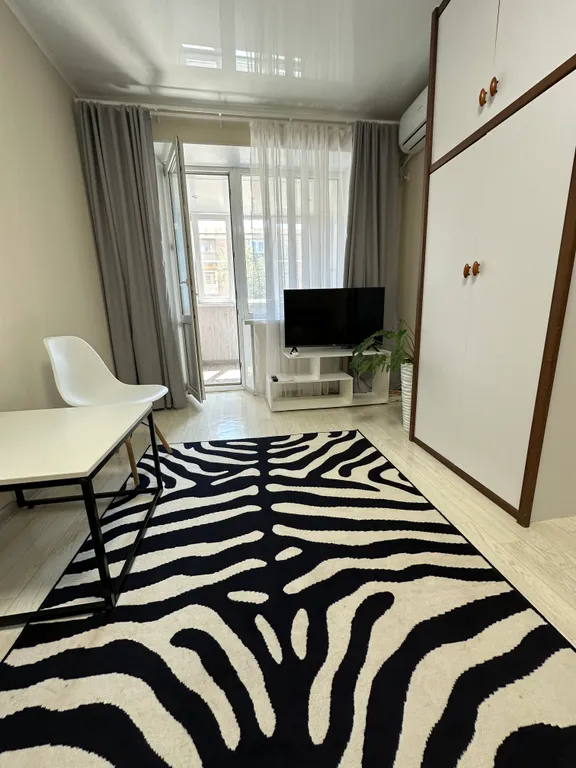 Уютная квартира рядом с ТЦ Алимпик