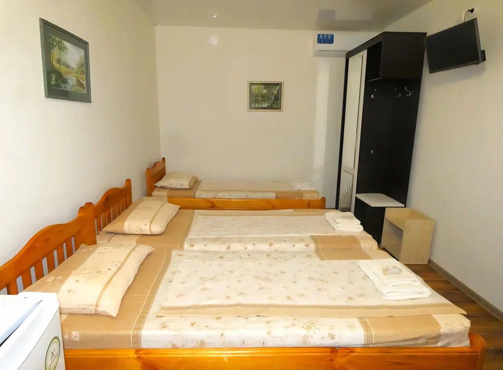 Квартира Комната — аренда посуточно в Новофёдоровка