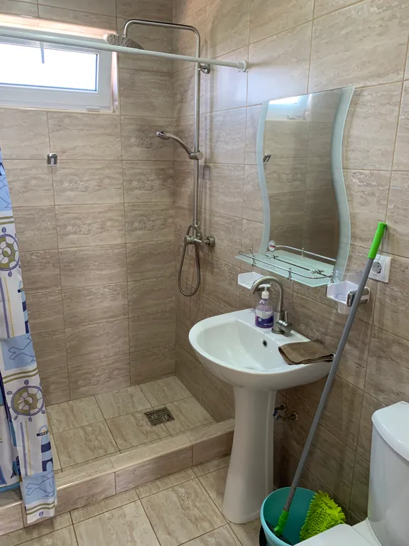 Двухкомнатный апартамент с кухней и террасой на Азовском море 4