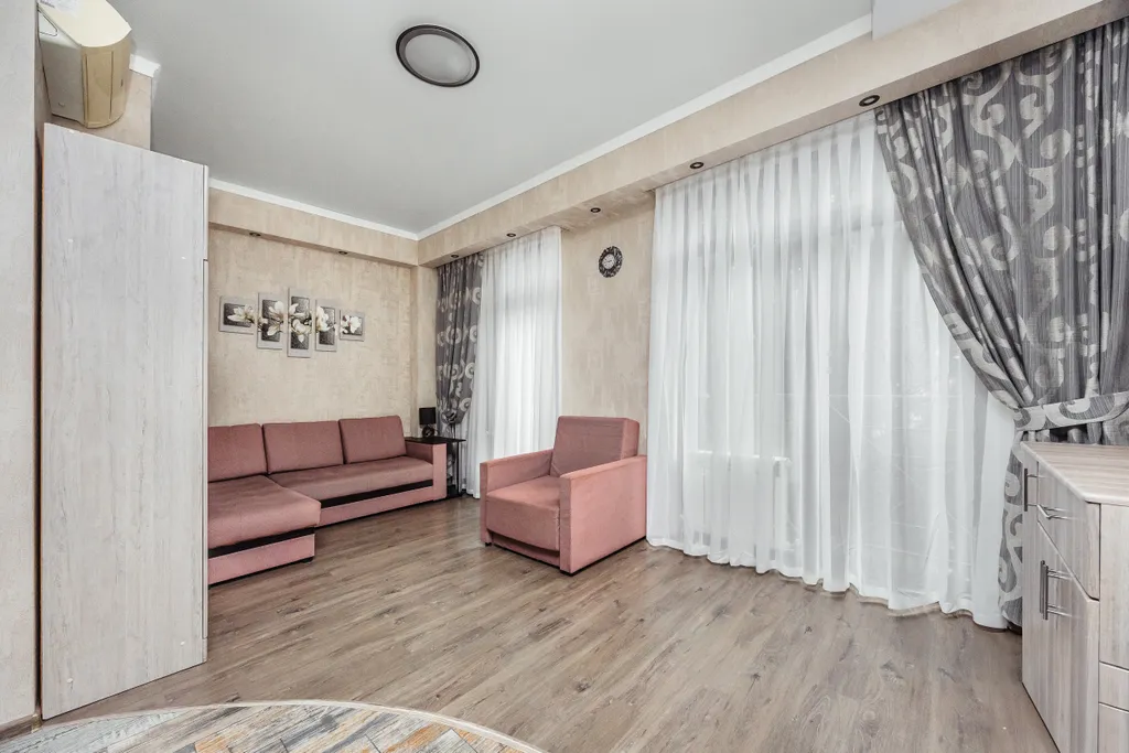 Квартира Квартира в самом сердце Адлера в пешей доступности до моря — Адлер