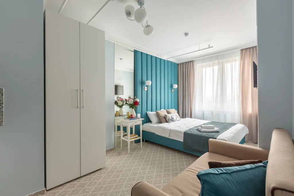 Апартаменты Кварт-Отель студия с джакузи Лазурная