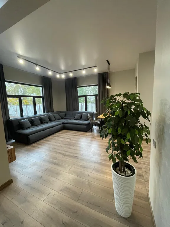 Современный коттедж рядом с заливом — аренда посуточно в Выборг