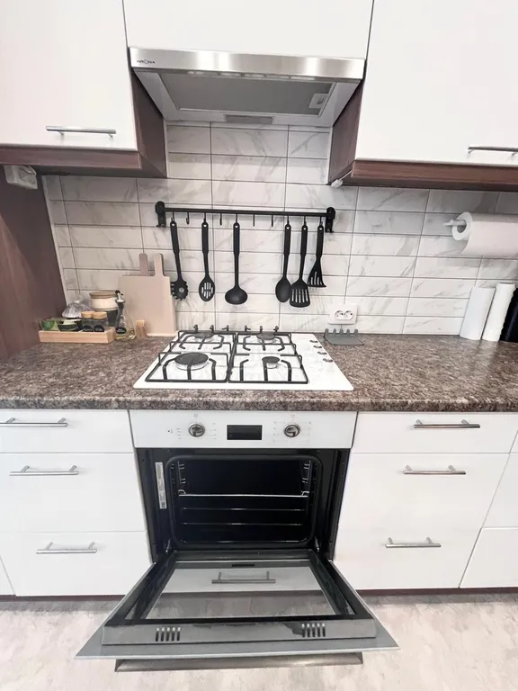 Квартира Светлая однокомнатная квартира в уютном районе города — Великий Новгород