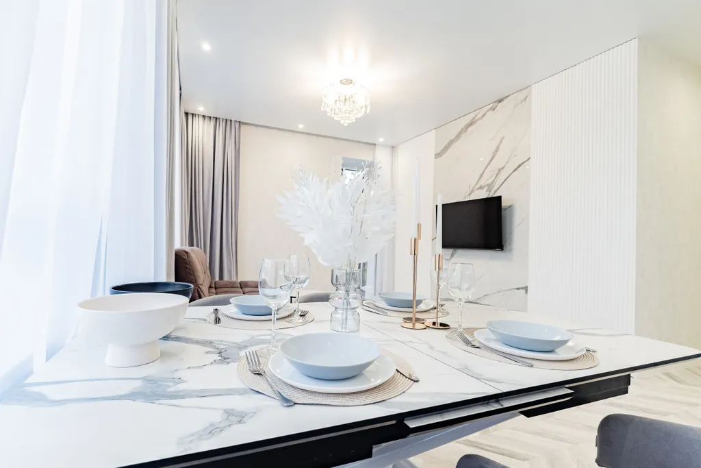 Евротрешка с панорамными окнами