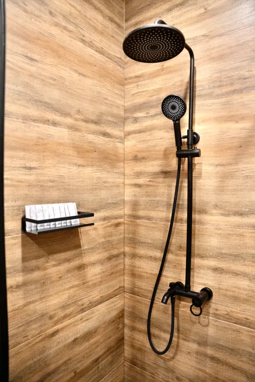 Уютные апартаменты у озера с видом на горы