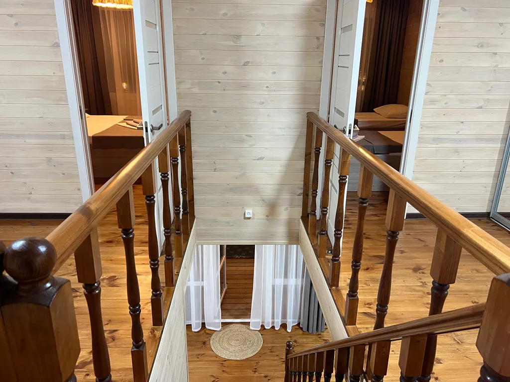 Коттедж с тёплым бассейном