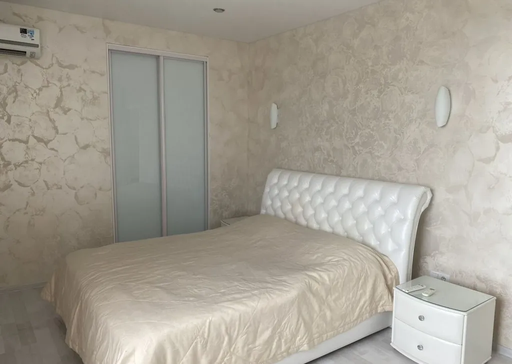 Светлая уютная 2- х комнатная квартира