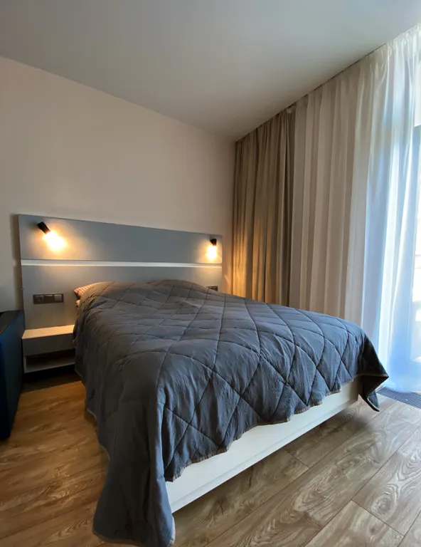 Апартаменты 12/16 этаж