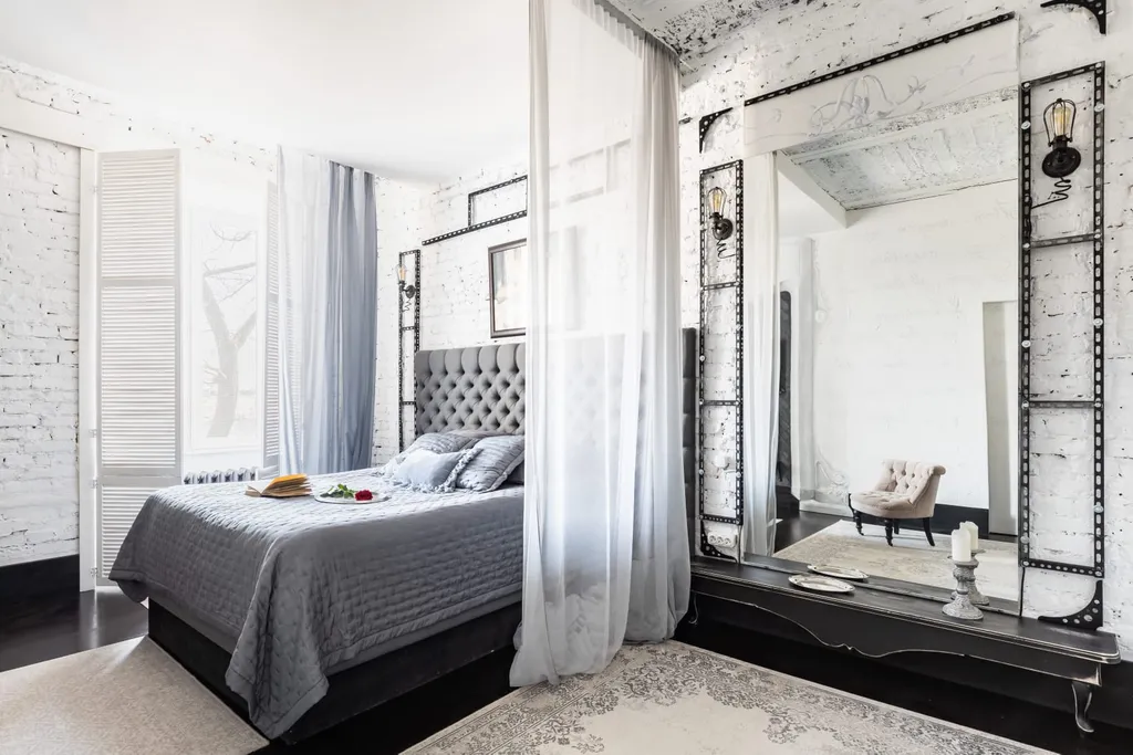 Театральная