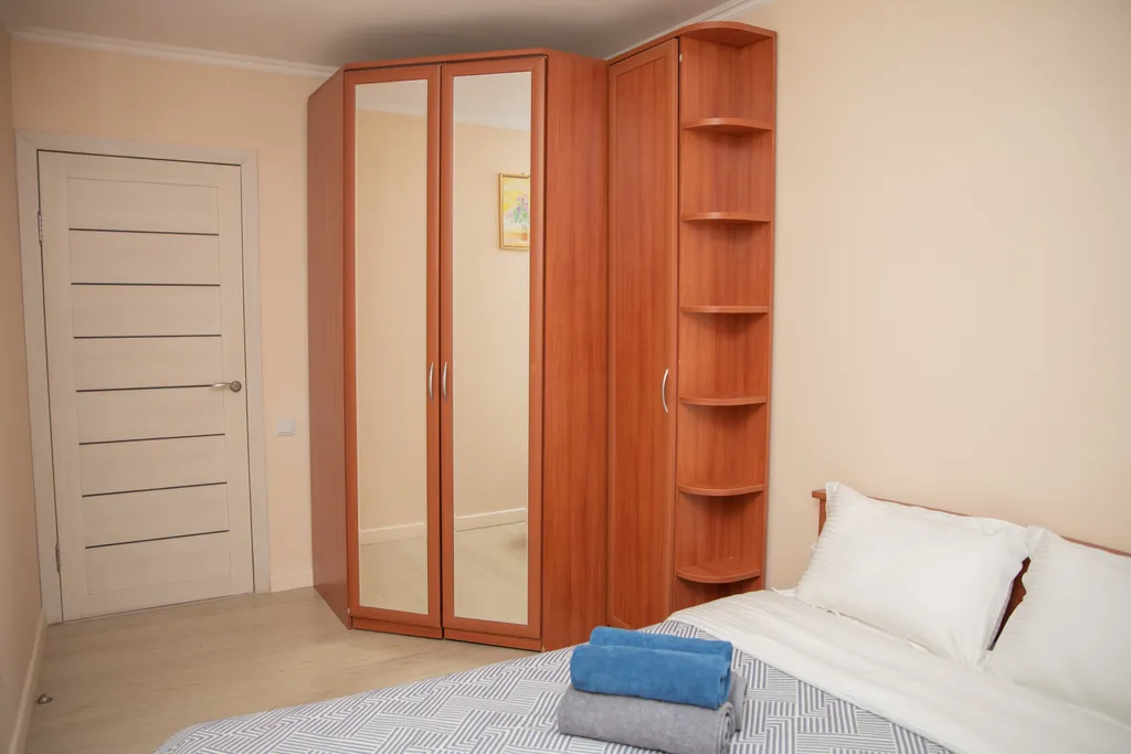 Квартира в доме с муралом в Золотом квадрате