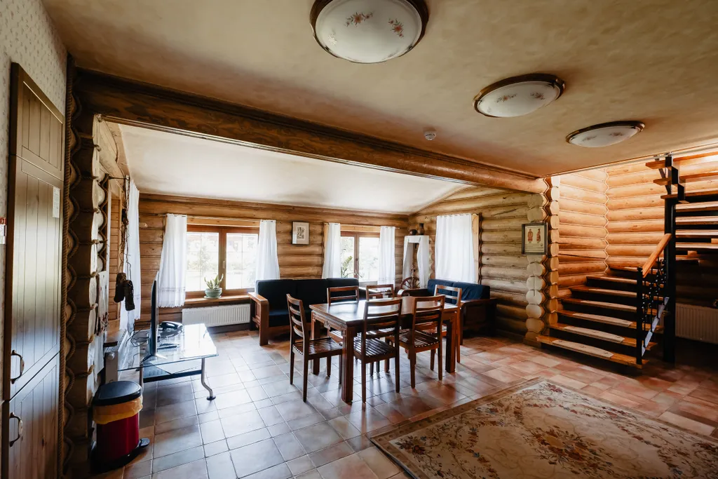 4-комнатный Дом