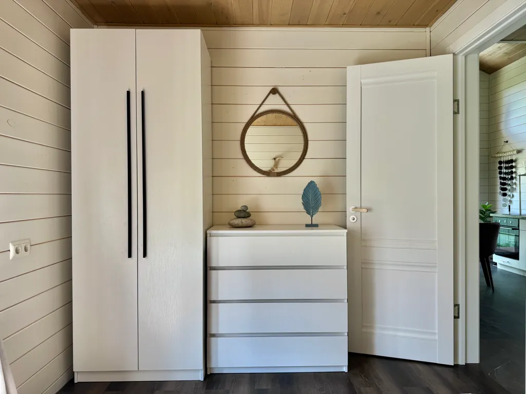 Дом в эко стиле с мангалом и видом на лес