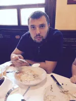 Андрей Викторович