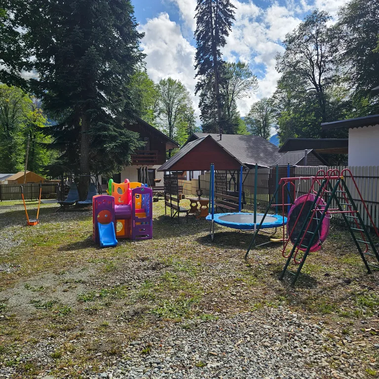 Двухэтажный коттедж в скандинавском стиле Орлиное поместье