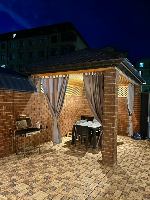 Двухэтажный коттедж на берегу Каспийского моря