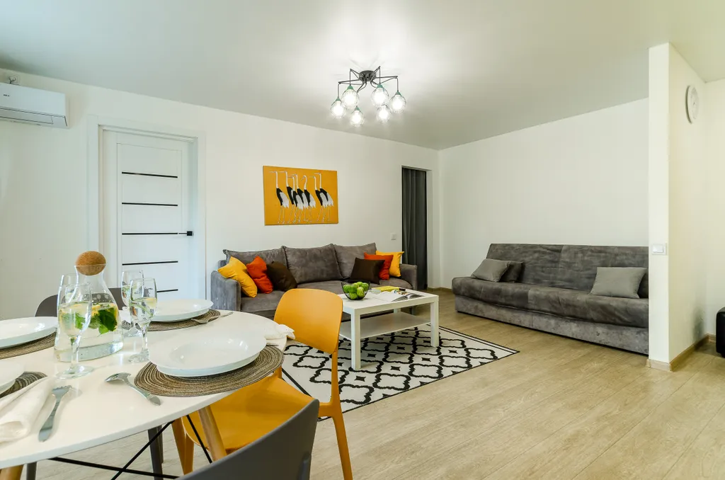 Двухкомнатная квартира в центре с кондиционером