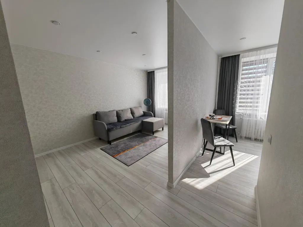 Новая 2-х комнатная квартира с евроремонтом в центре