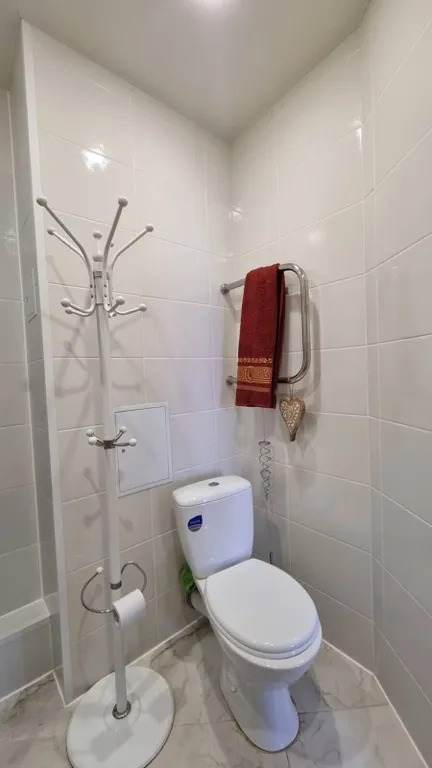 В центре города уютная квартира с современным интерьером