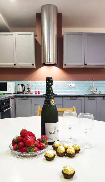 Дизайнерский апартамент с видом на море