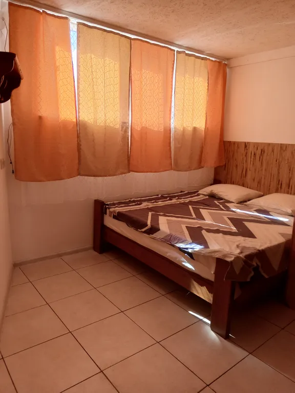 Квартира Просторный номер для большой семьи — аренда посуточно в Орджоникидзе