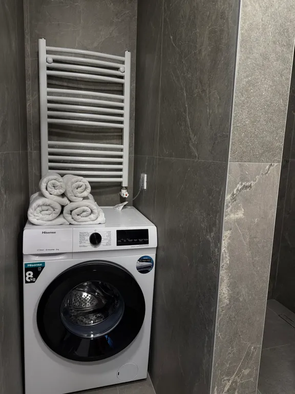 Уютная квартира с 2 спальнями в центре города рядом с Площадью