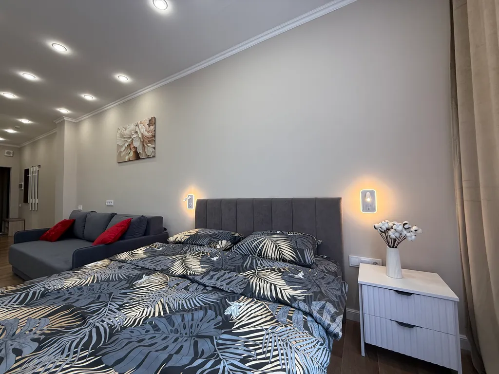 Апартамент в центре 15 мин до моря