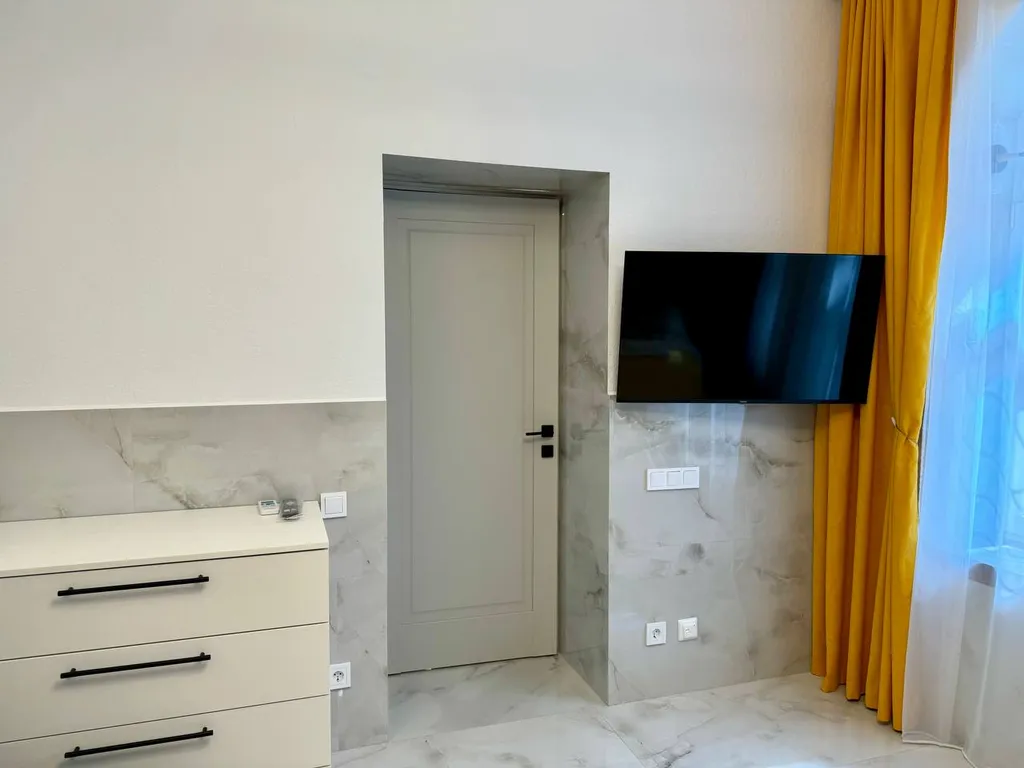 Коттедж Домик с террасой в центре — Сочи