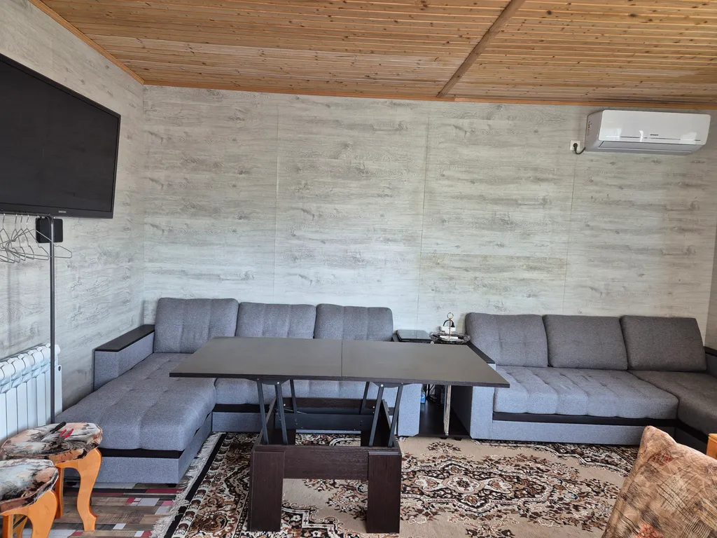 Дом Прохладный