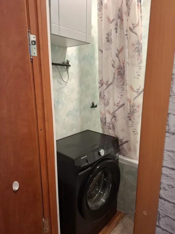 Двухкомнатная квартира недалеко от города