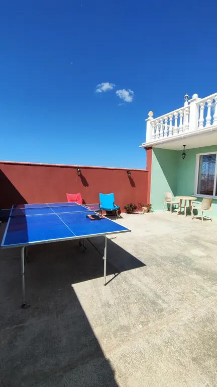 Двухэтажные таунхаусы с личной территорией под ключ