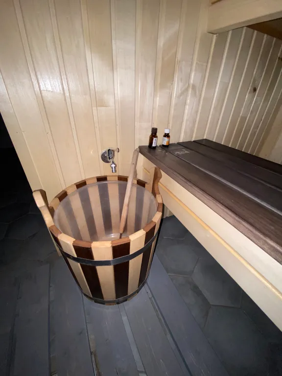 Дом на 6 человек с баней