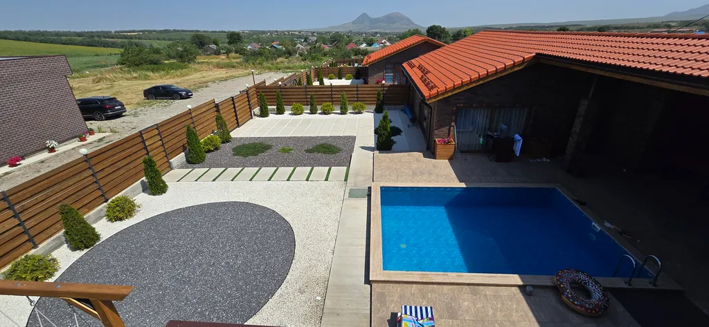 Уютный дом с термальным бассейном и баней