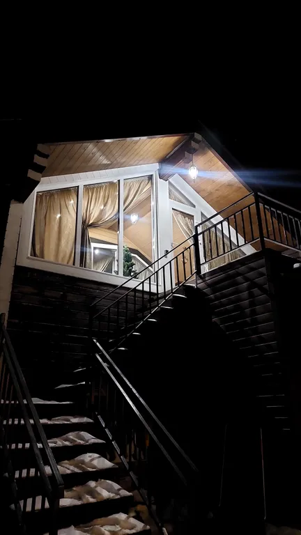 Коттедж Уютный дом Tashkent с видом на горы — Шерегеш