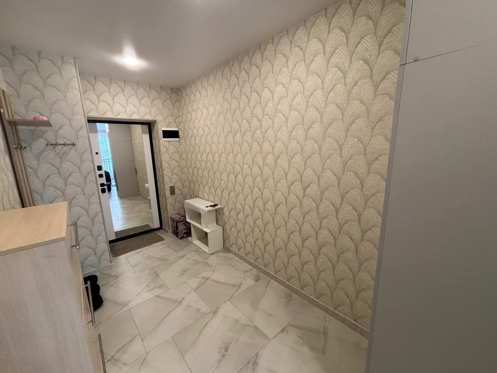 Новая 2-комнатная квартира с кондиционером в новом доме