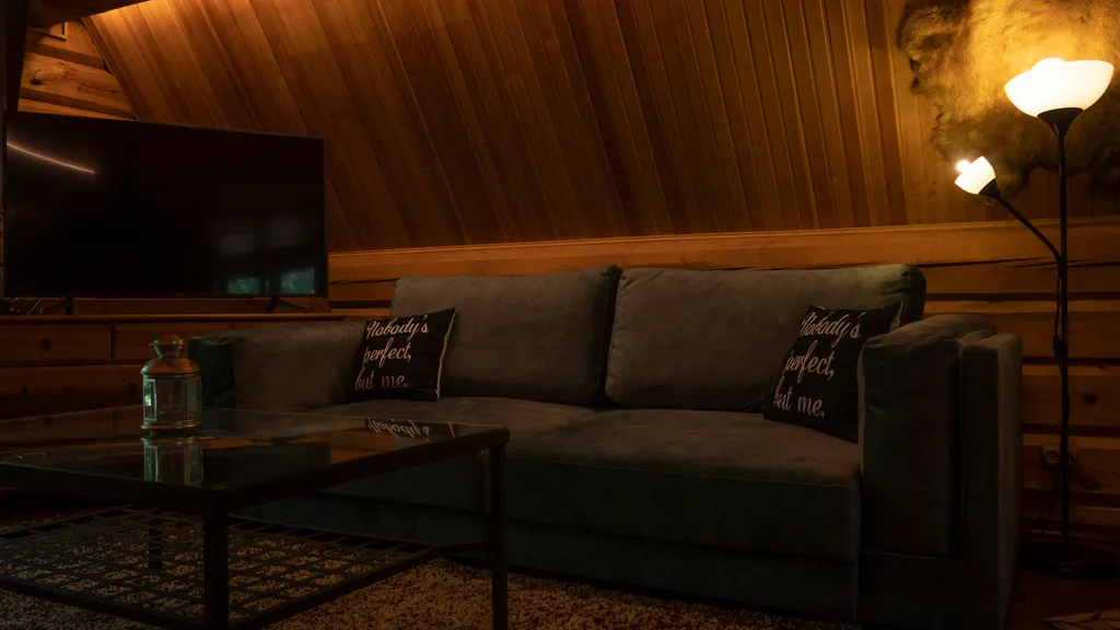 Дом с баней и чаном