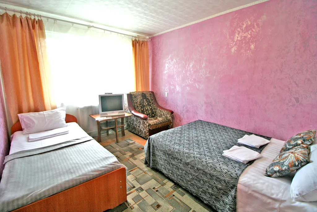 Квартира Теплая 2-комнатная квартира у поликлиники Мегаполис — Кириши