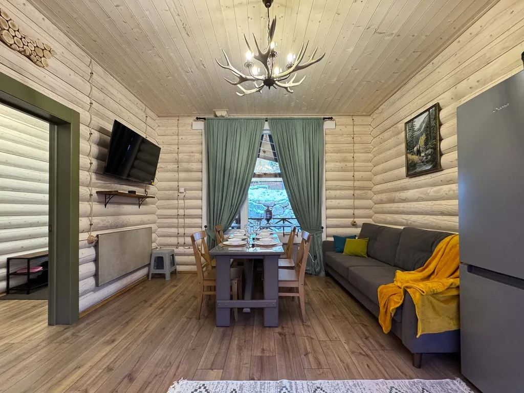 Жилой дом из сруба