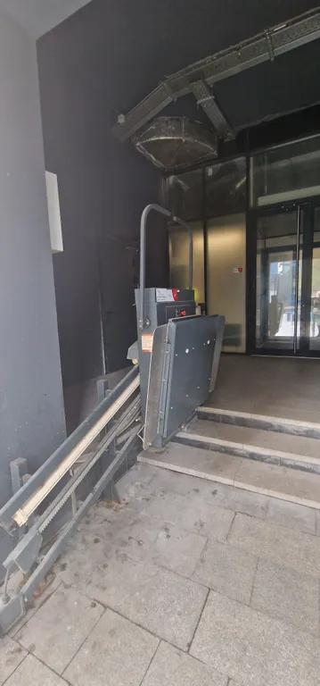 Квартира 3-комнатная Квартира — Москва