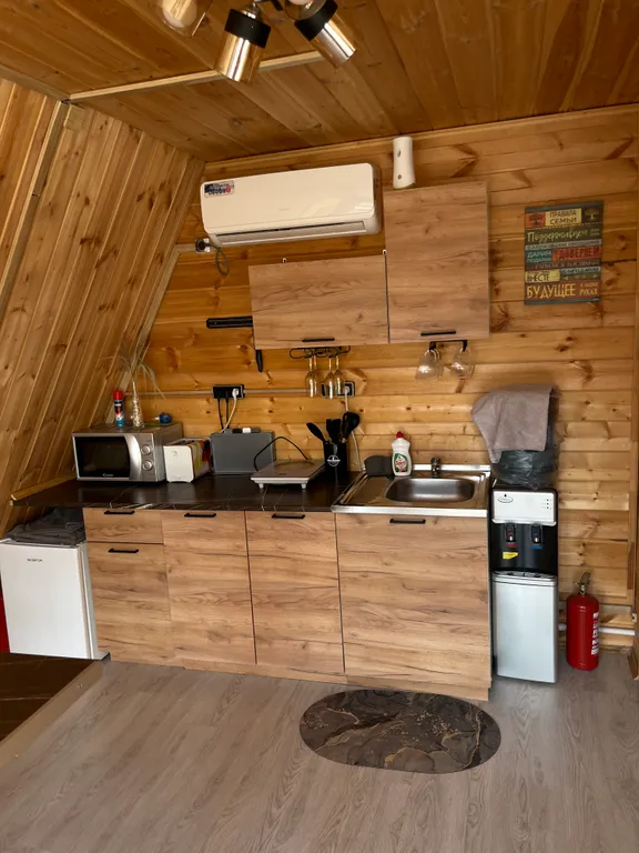 A-Frame на берегу реки, рыбалка с пирсом в Береговом