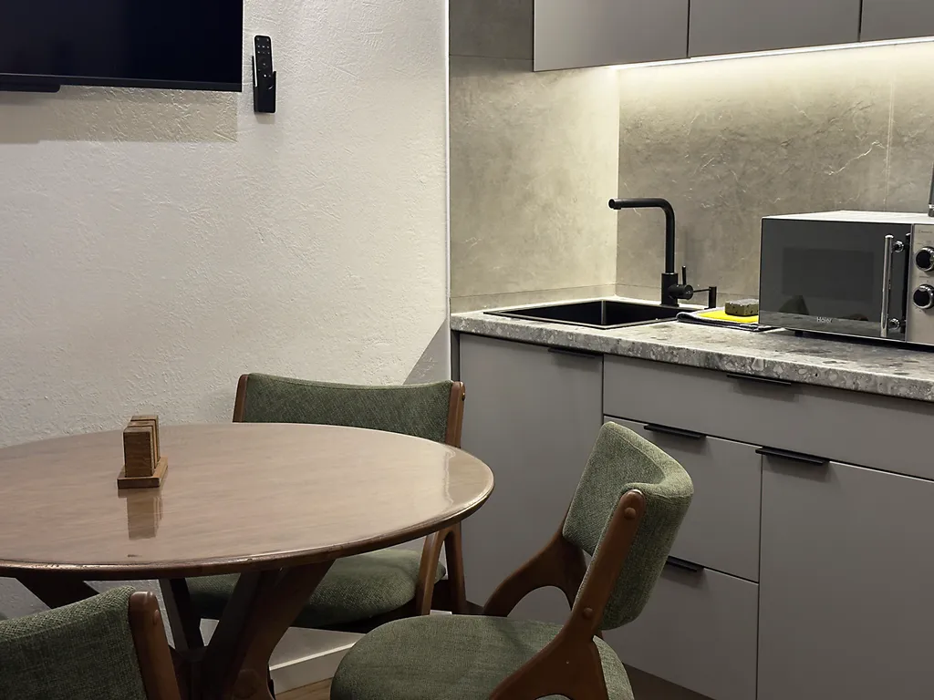 Дом DOUBLE с чаном на террасе