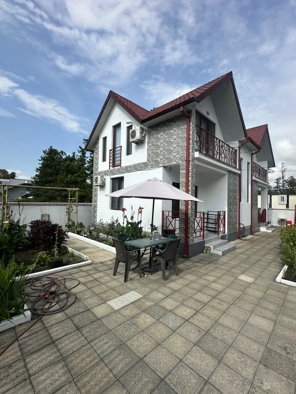 Квартира Апартаменты Apollo на море у пляжа с лечебным магнитным песком — аренда посуточно в Уреки